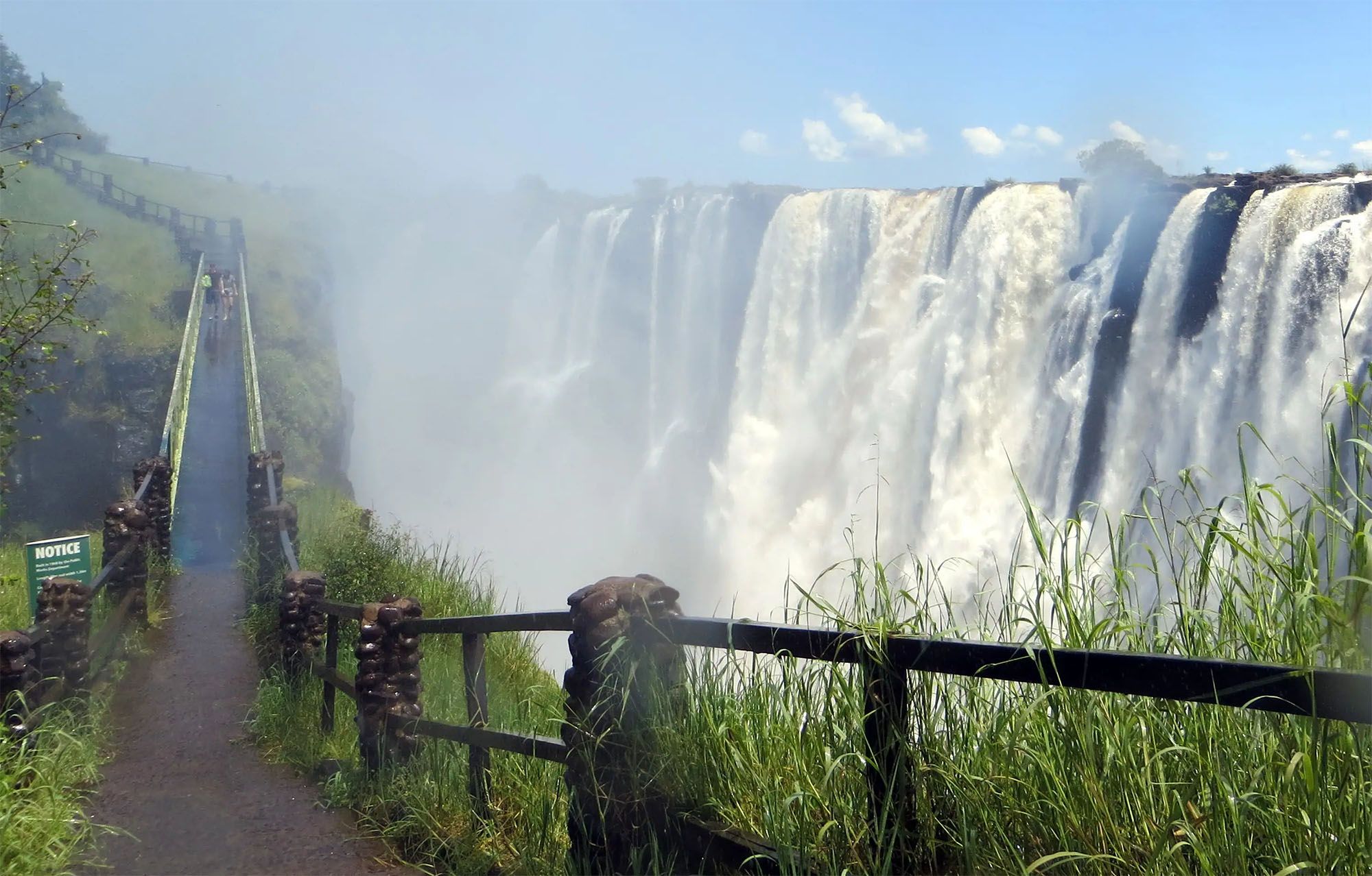 Мост Остриё Ножа (Knife Edge Bridge)